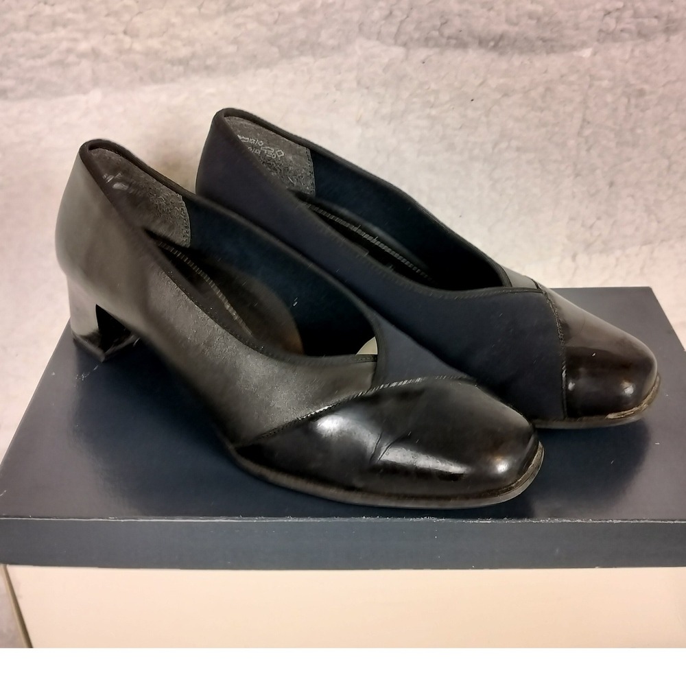 Vintage Dorndorf Leather Stretch Block Heel Pump Black Navy Hedwig D0301-21